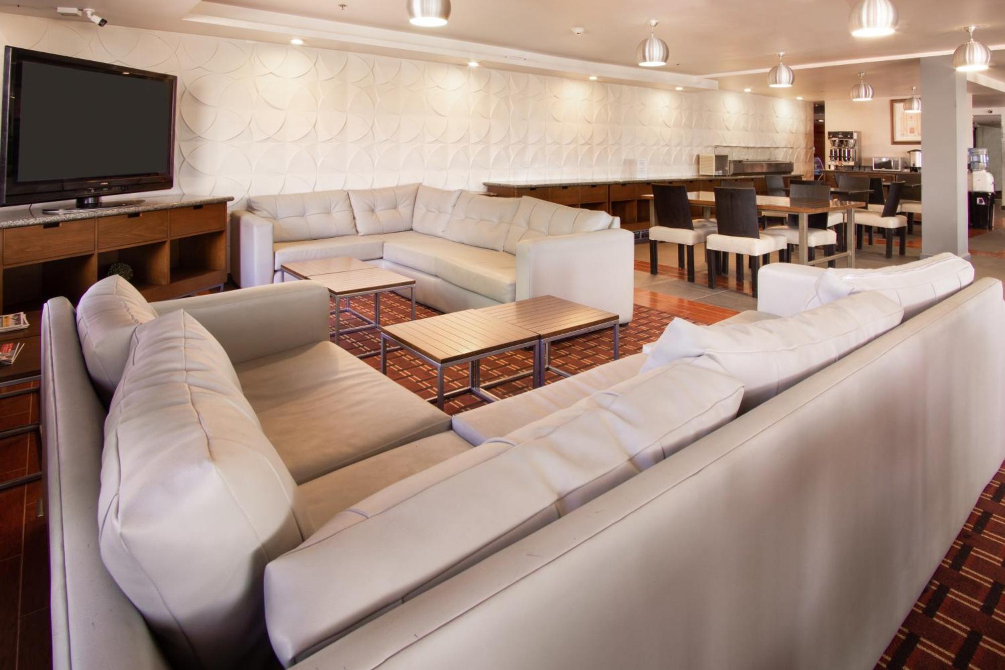 Four Points By Sheraton Saltillo Exteriér fotografie