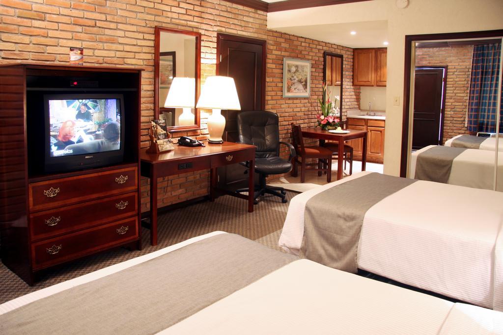 Four Points By Sheraton Saltillo Pokoj fotografie